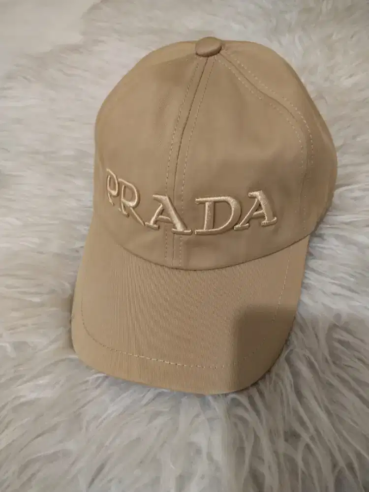Luxury PRADA CAPS  sangat mewah dan cakep maksimal
