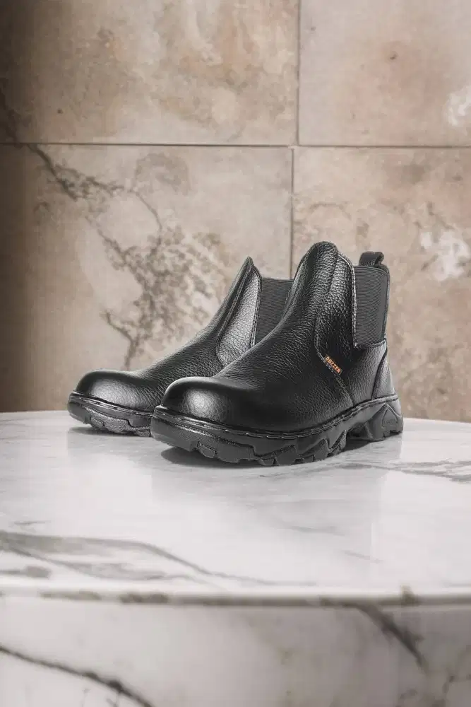 Pabrik Sepatu safety outsole karet Muara Enim