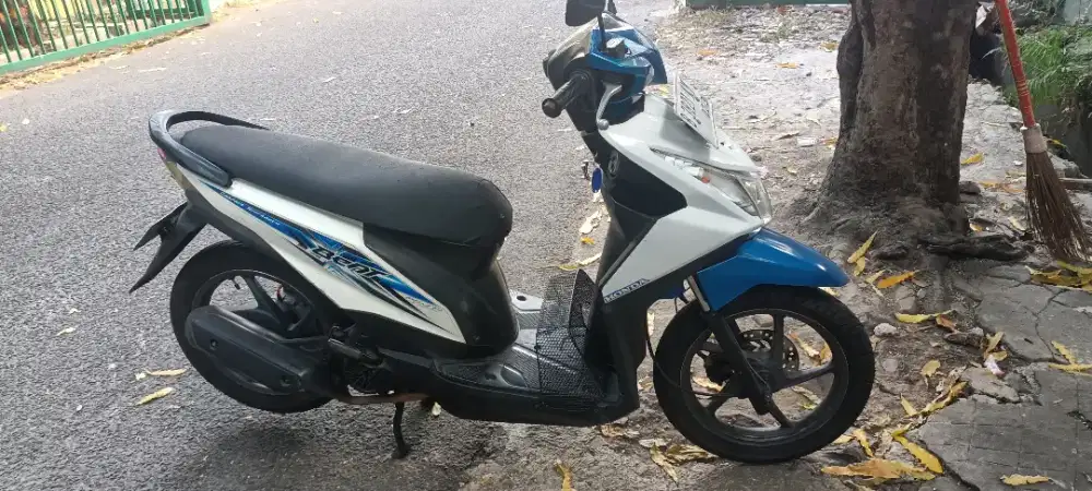 HONDA BEAT 2016 STATER HALUS BODY MESIN ISTIMEWA (KM RENDAH)