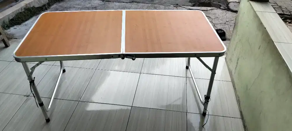 Meja lipet untuk jualan