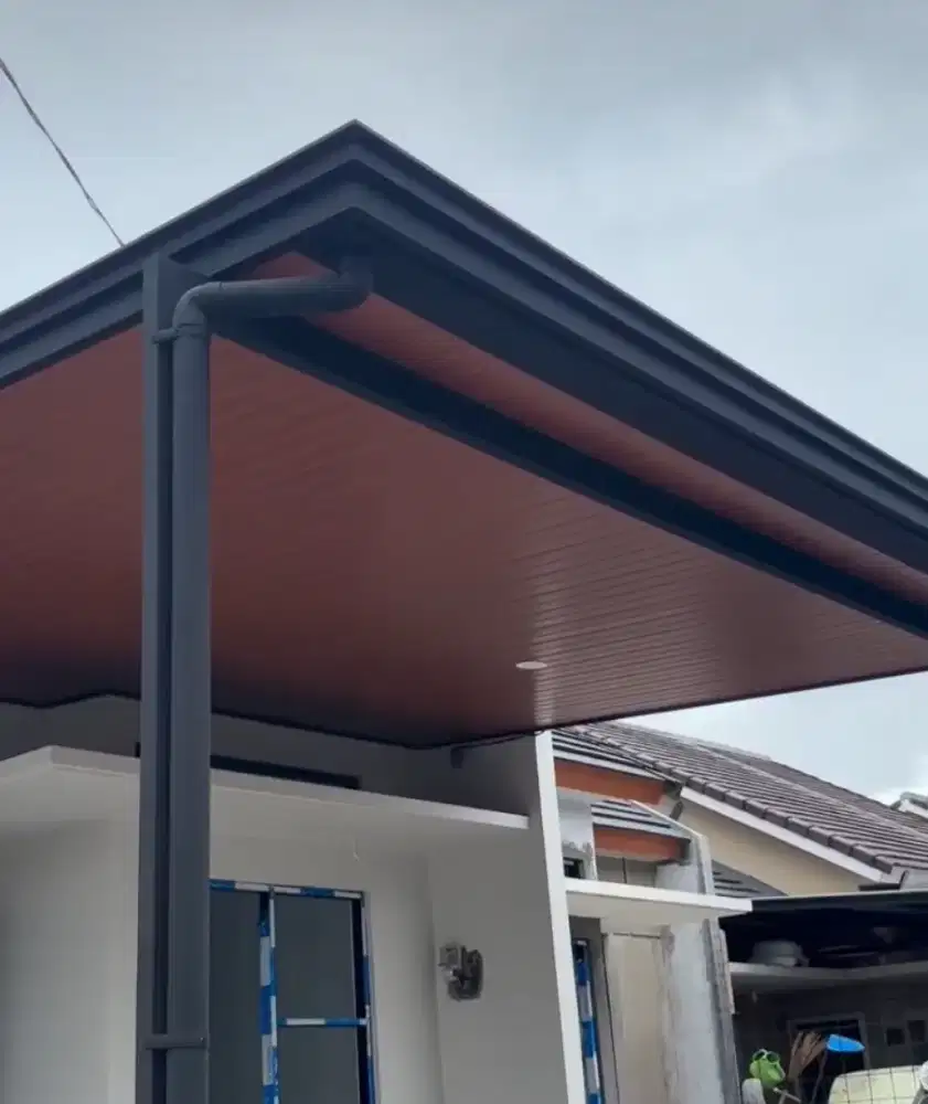 Kanopi atap alderon minimalis