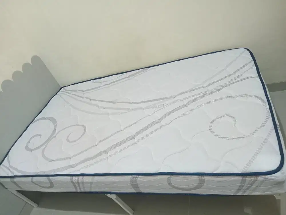 Kasur 120x200+ranjang