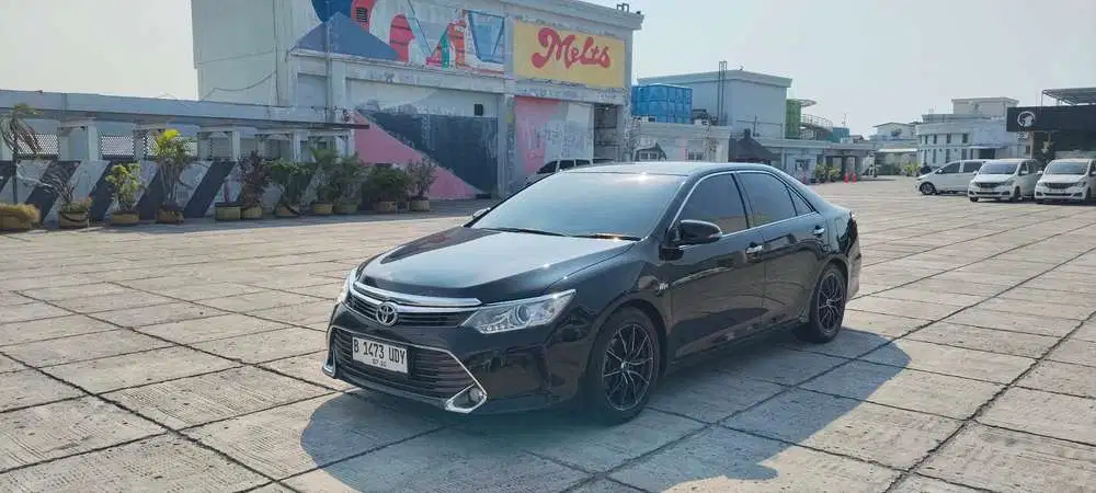 Toyota Camry 2015 Bensin