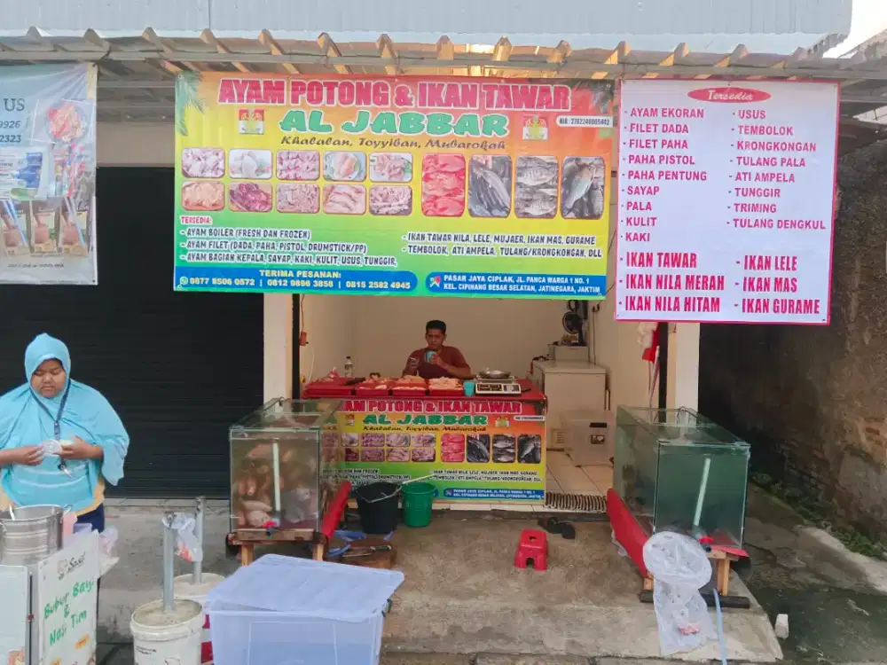 Lowongan kerja untuk di kios ayam potong ikan tawar.