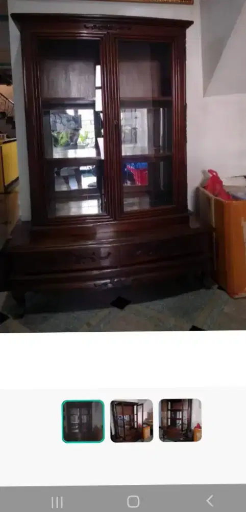 Lemari jati klassik tinggi 173 cm