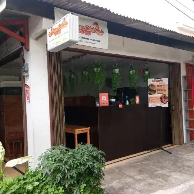 LOWONGAN PEKERJAAN