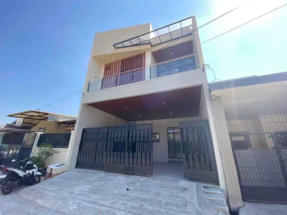 Dijual Rumah di Babatan Pantai