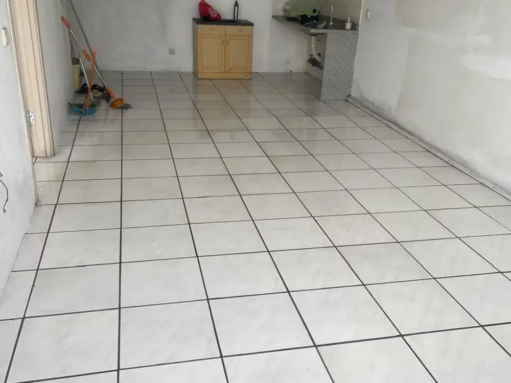 DIJUAL CEPAT APARTEMEN PALADIAN PARK TOWER C LANTAI RENDAH