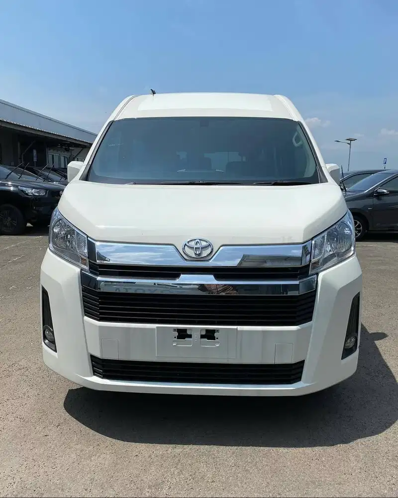 HIACE PREMIO 2.8 MT