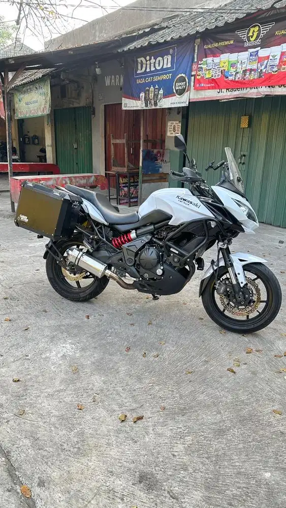 Versys 650 like new istimewa! putih original paint! ZX NINJA