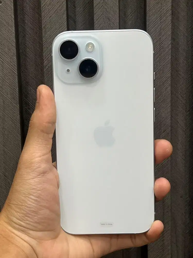 iPhone 15 128Gb iBox
