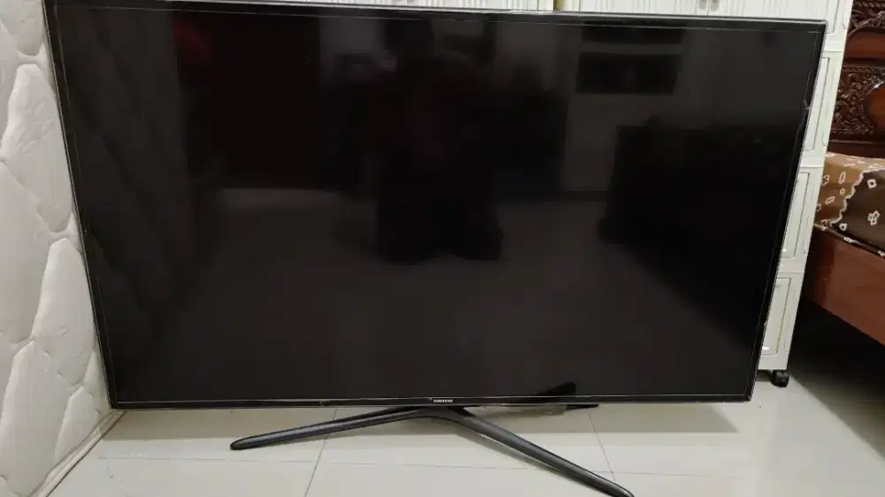 SAMSUNG LED TV 60 inch