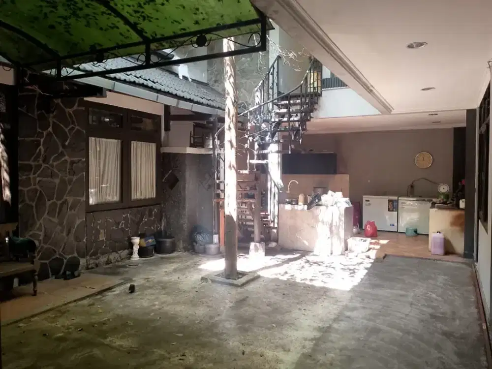 Rumah cocok untuk kos kosan 5 menit ke Kampus Maranatha dekat pintu Tol Pasteur Bandung kota