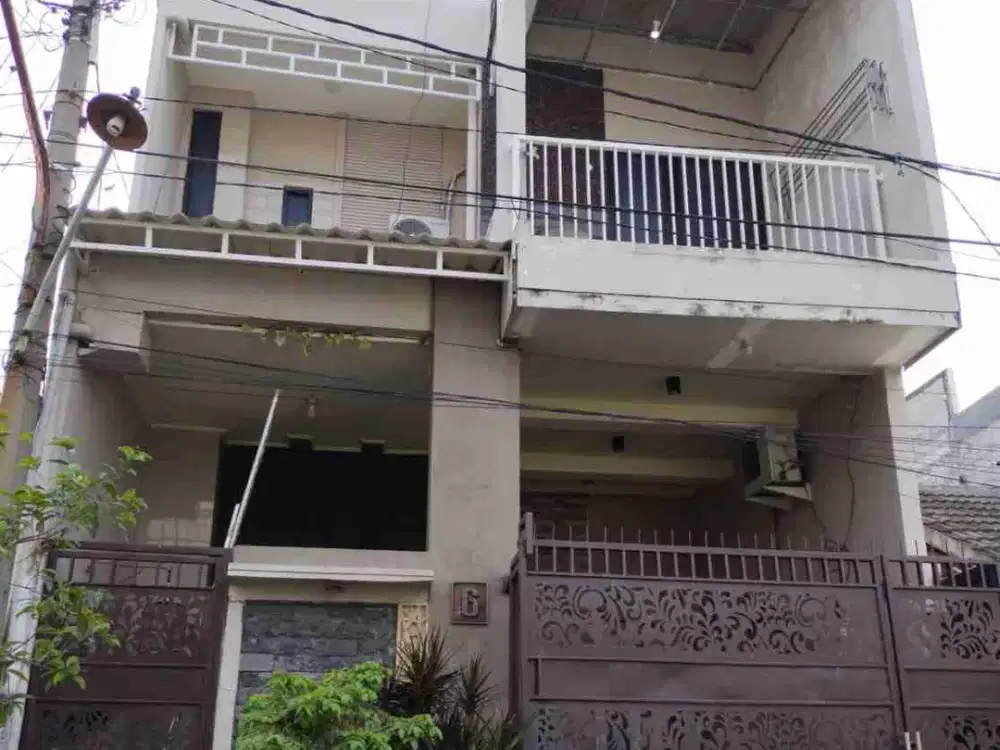 DI JUAL RUMAH

KEL. : MEDOKAN AYU 
KEC. : RUNGKUT 
KAB  : SURABAYA