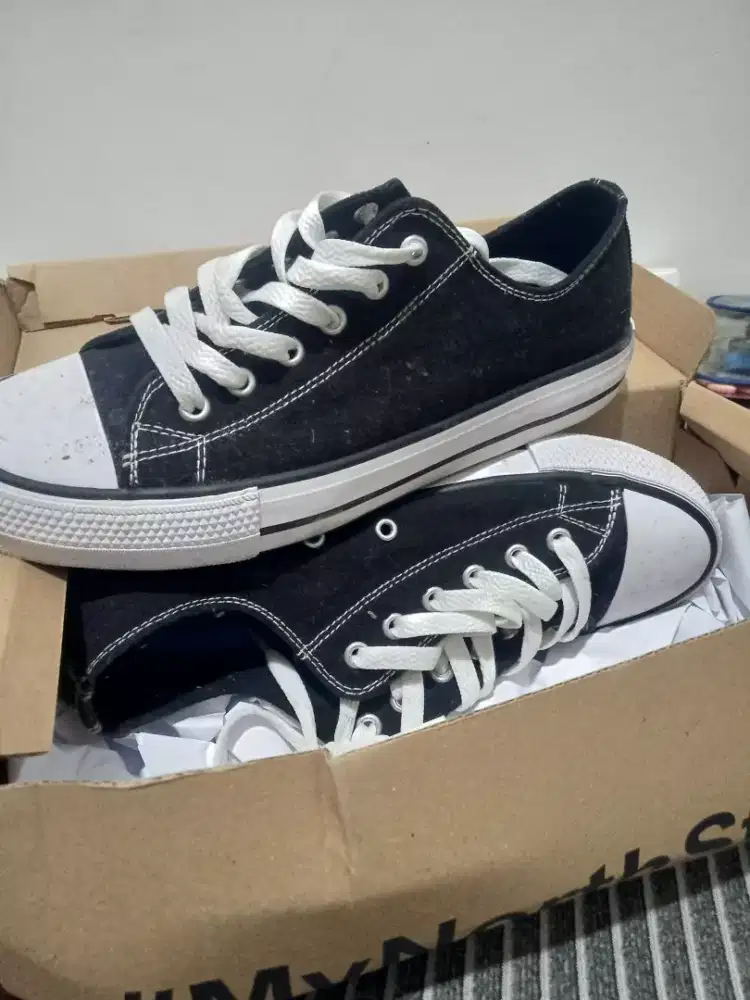 Sepatu Northstar