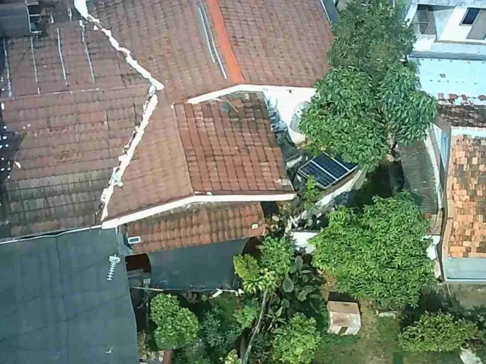 Rumah di Slipi Jakarta Barat Murah, Hadap Barat, Row jalan depan rumah 2 mobil