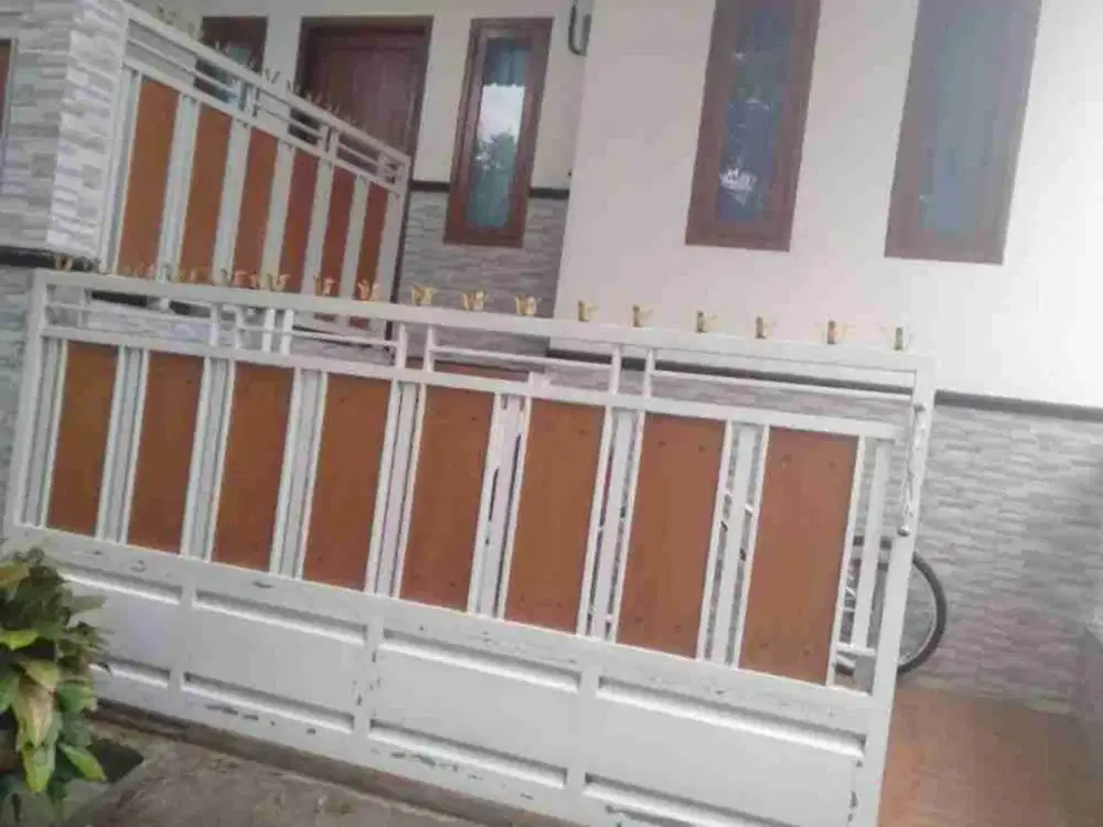 Disewakan Rumah Semi Furnish Di Merjosari Dekat UB