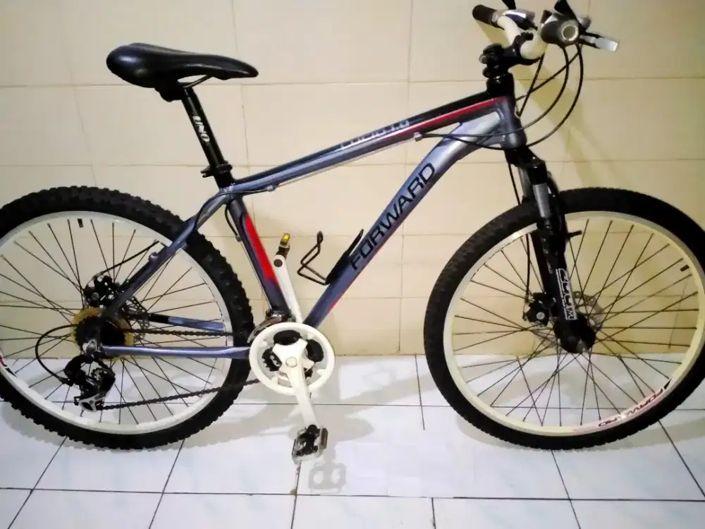 sepeda gunung forward