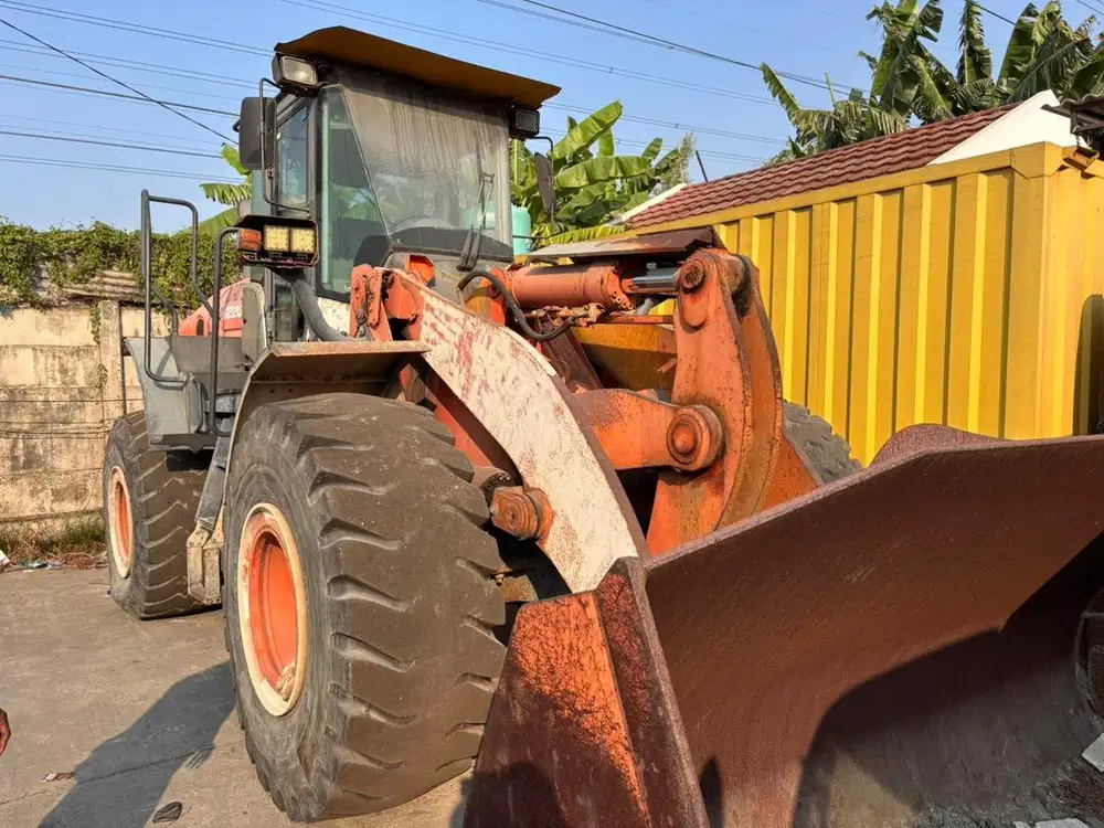 Wheel Loader Hitachi ZW 220 5A Bulldozer excavator