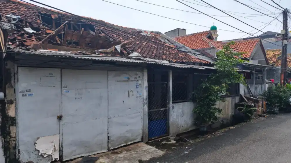 DIJUAL RUMAH TUA HITUNG TANAH