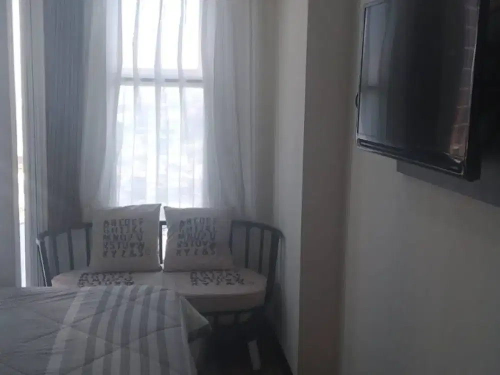Disewa Apartemen Amor, Studio & Furnish Elektronik, Ciamiiik di Surabaya