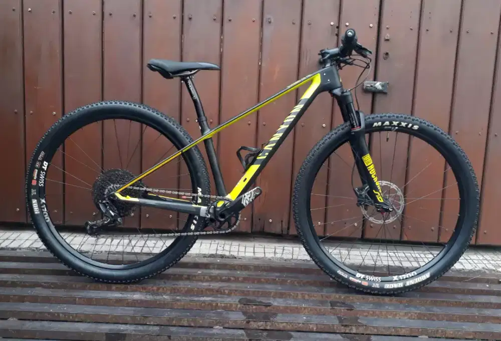 SEPEDA MTB XC CANYON EXCED CF SL MO60 29 DISC