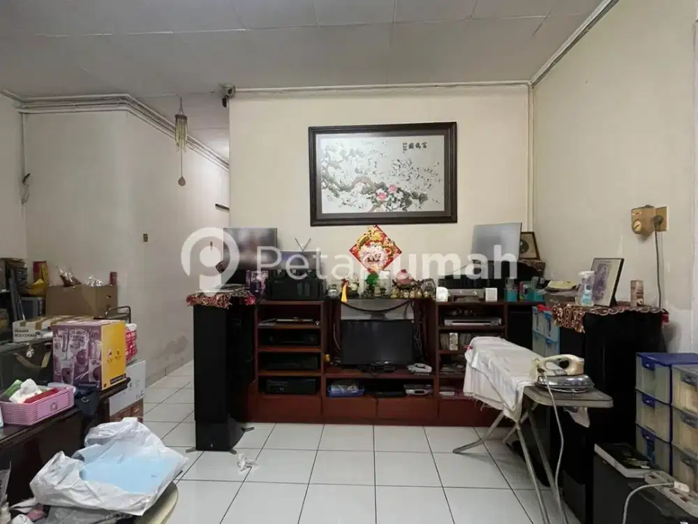 DIJUAL RUMAH JALAN BUDI KEMAKMURAN KOMPLEK BUDI KEMULIAAN - DAERAH BRAYAN (ELVIA)