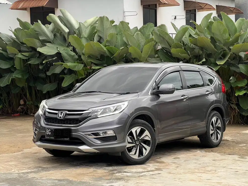 ISTIMEWA MURAH HONDA CRV 2.4 Prestige Fender Audio sunroof AT km 60rb