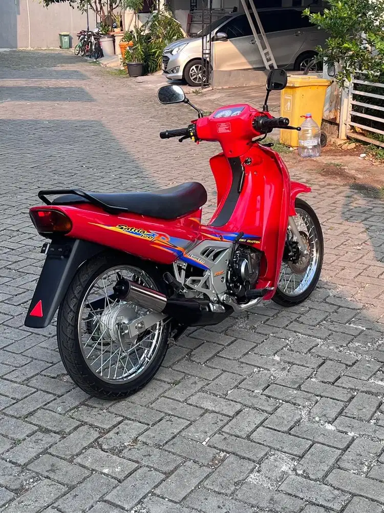 Suzuki Satria 2tak tahun 1999 merah