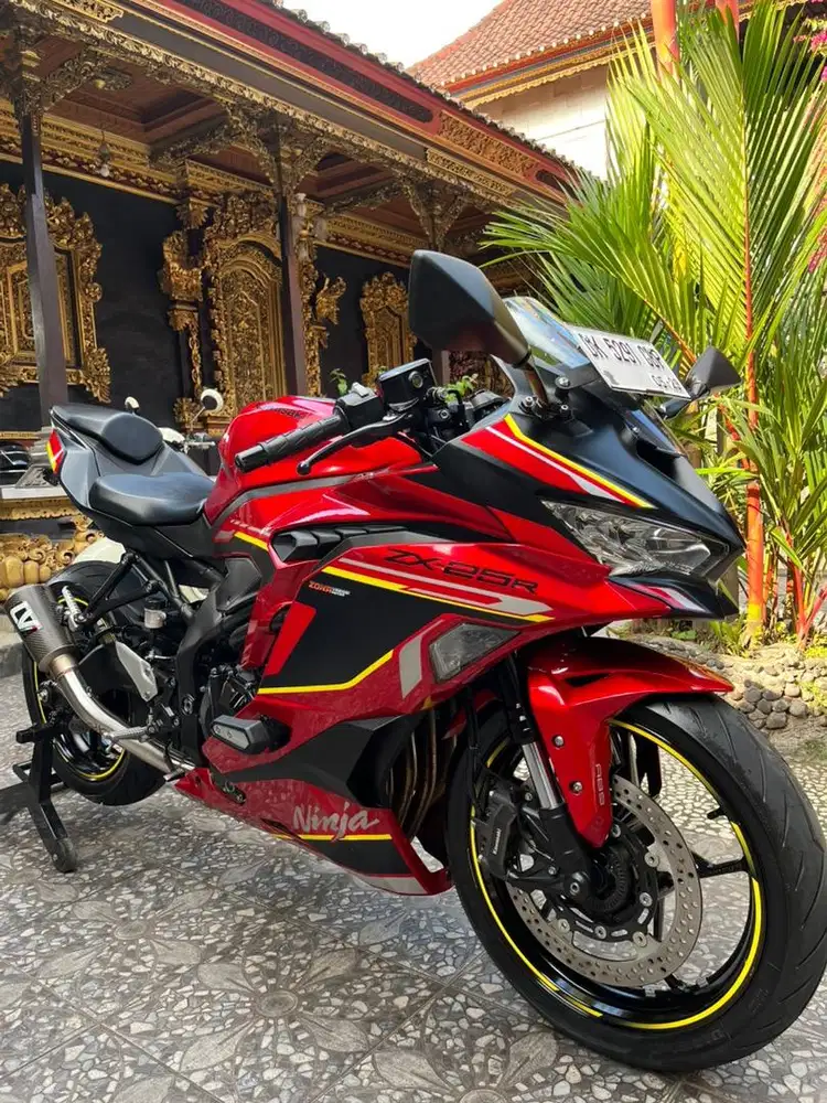 Dijual ZX25R ABS SE 2023