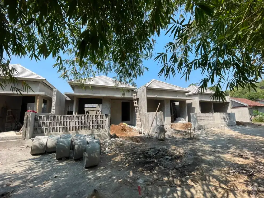 Kesempatan Terbatas! Rumah Klaster Tipe 50 dengan Space Lahan Belakang Luas - SHM Ready Siap Transaksi