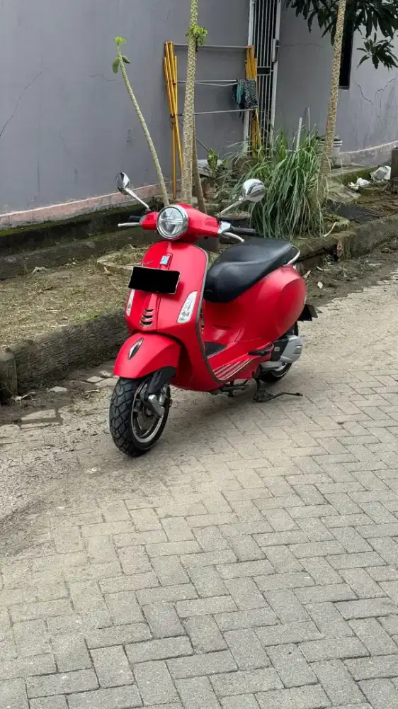 Dijual Vespa Primavera S 150 I-GET ABS FACELIFT 2019 (rare)