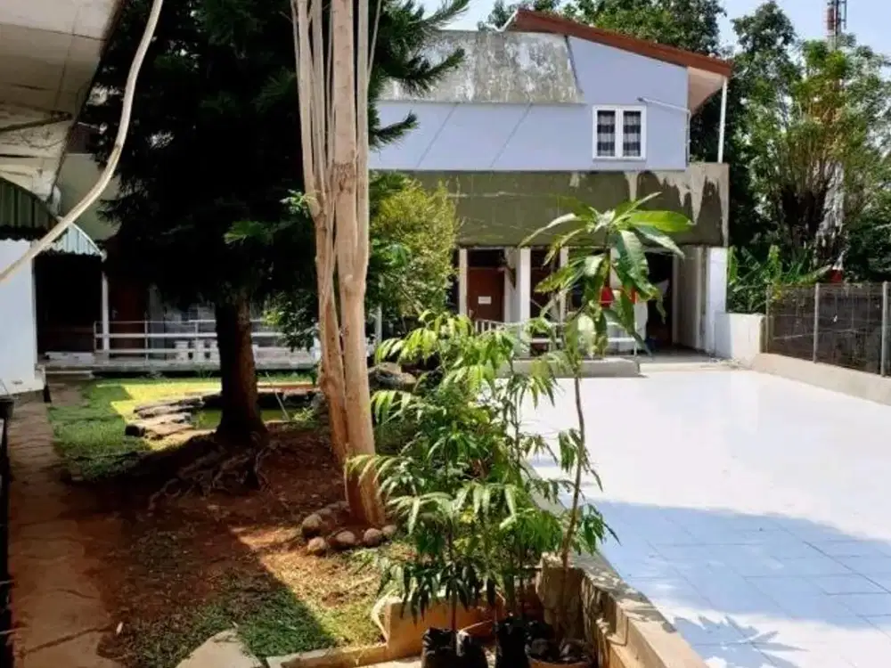 Bangunan cocok untuk usaha di jalan Diponegoro