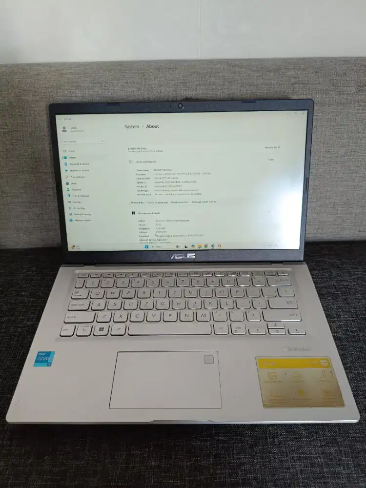 Asus Vivobook i3 gen 11 8/256