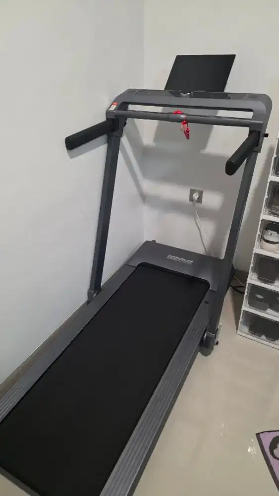 Bodymax Treadmill Auto Incline