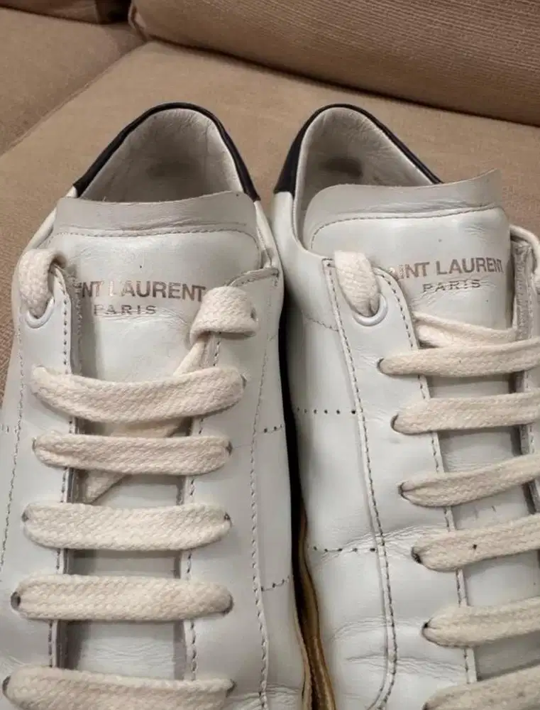 Saint Laurent SL 06
