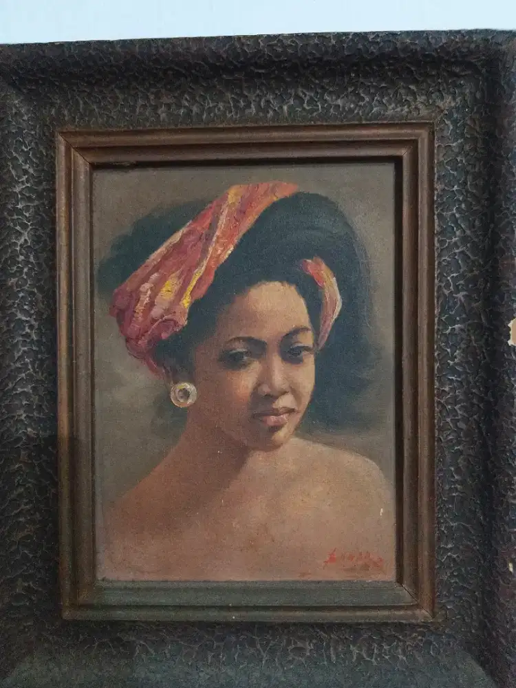 Lukisan lawas perempuan