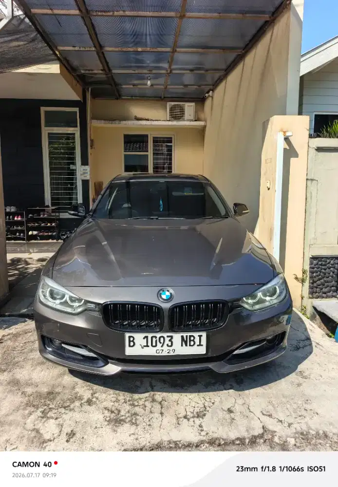 BMW 320i N20 CKD AT