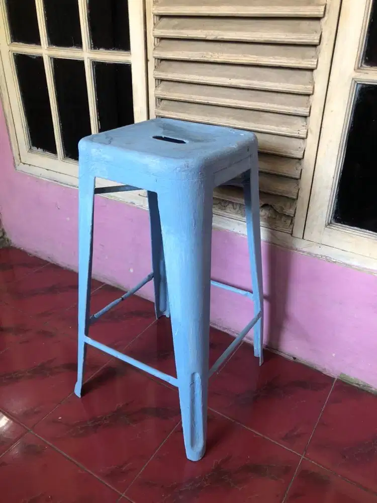 Kursi minimalis / kursi cafe, kursi makan, kursi besi