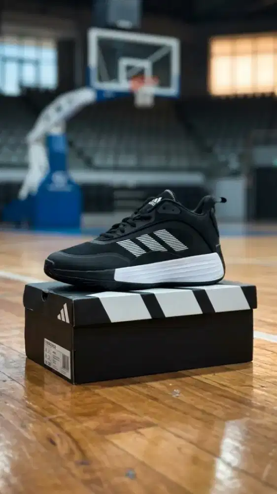 Sepatu basket adidas own the game 3.0 original size 43