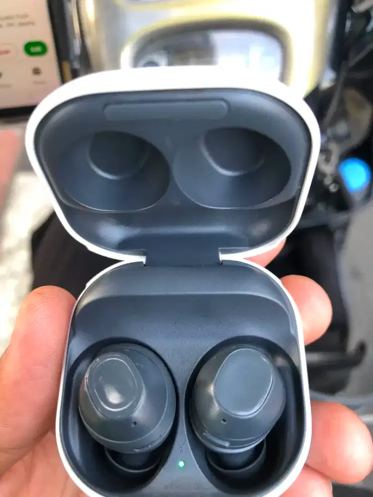 Galaxy Core Buds