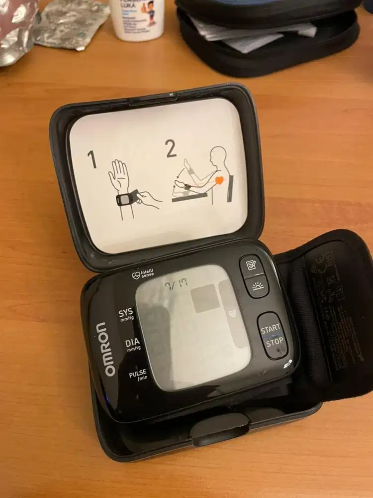 Tensimeter omron asli