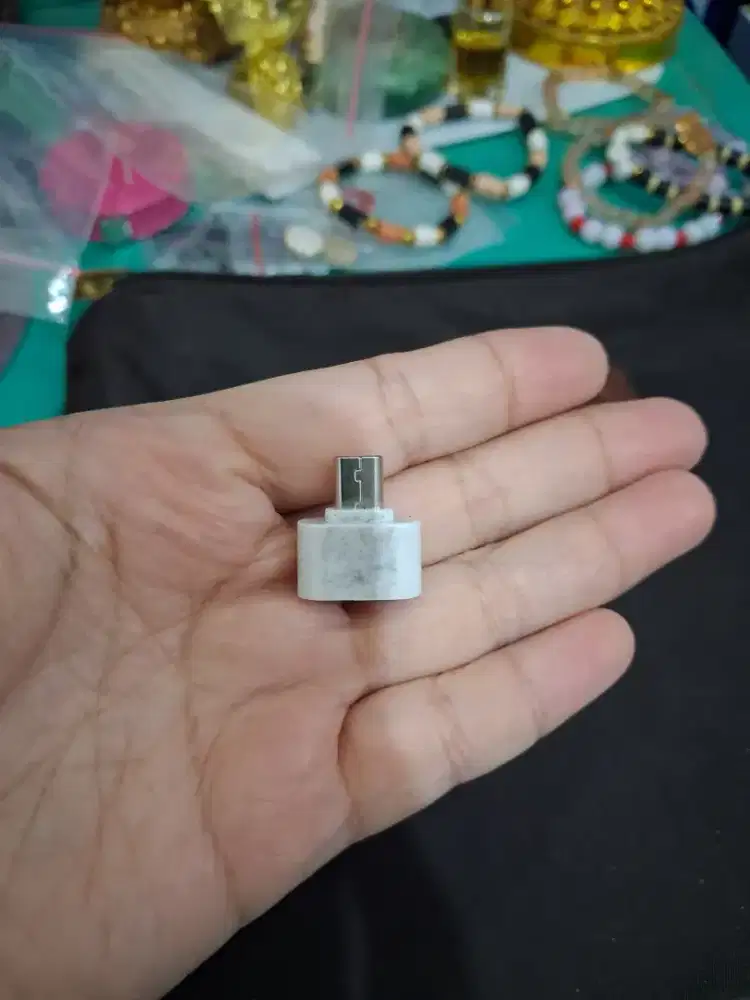 Micro usb type-c OTG
Adapter warna putih
Limited edition
Barang terawa