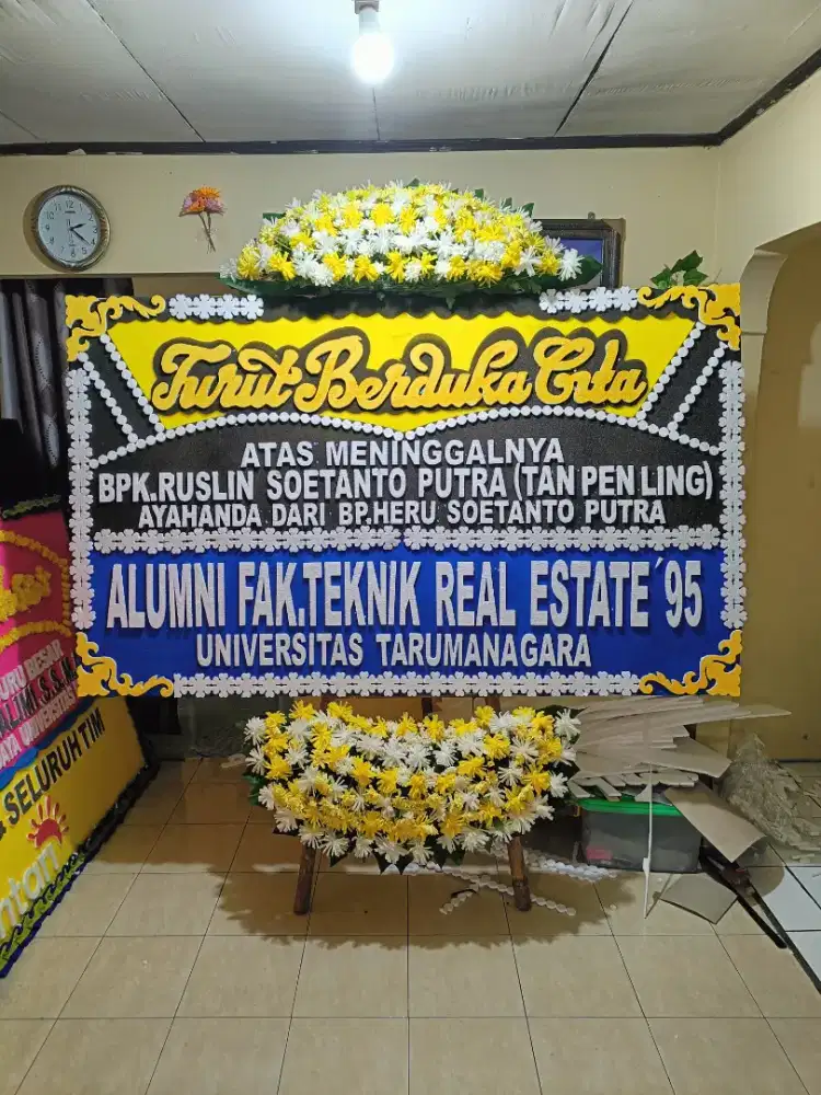 karangan bunga papan