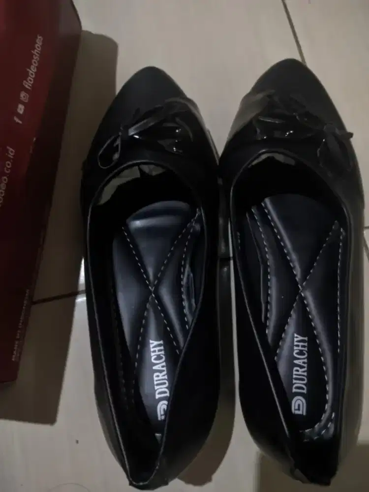 sepatu DURACHY VALENCIA