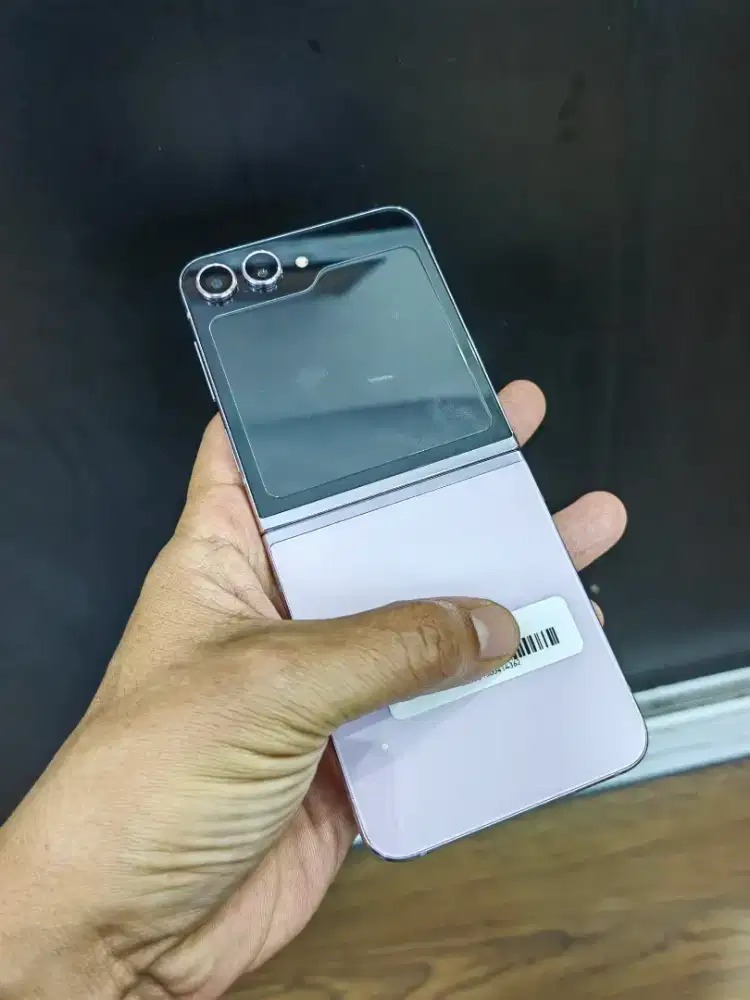 Samsung z flip 5 256gb jual cepat