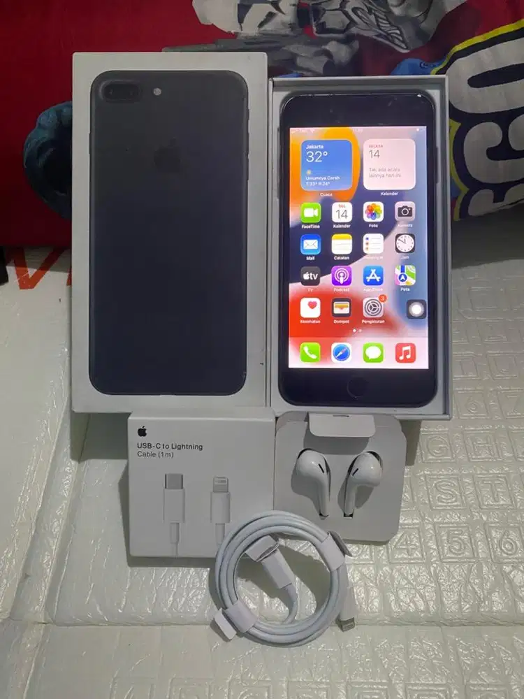 Iphone 7plus JetBlack 128gb Inter