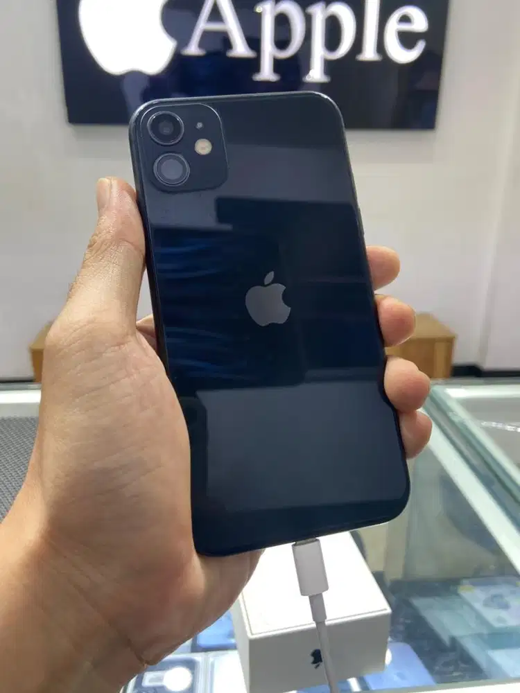 Iphone 11 64gb second ibox fullset