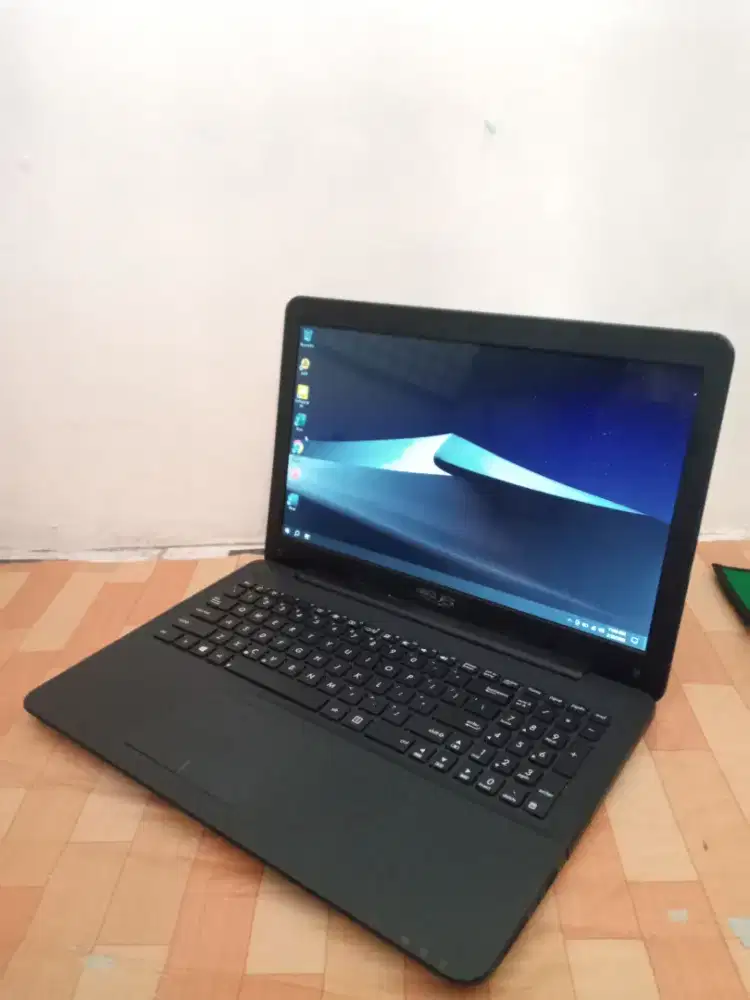 Laptop Asus X554L Core I5