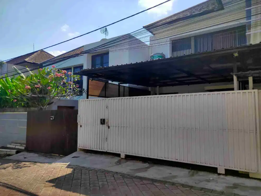 Jual BU Murah Rumah Bagus di Kerobokan Kuta Daerah Wisata 4.5M nego